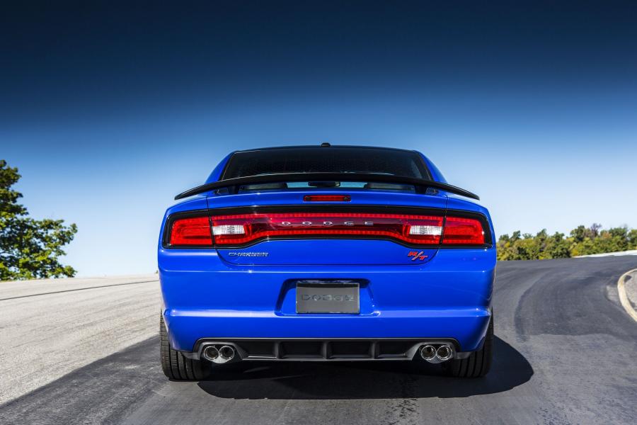  Dodge Charger Daytona 2013 года  (фото 11 из 30)